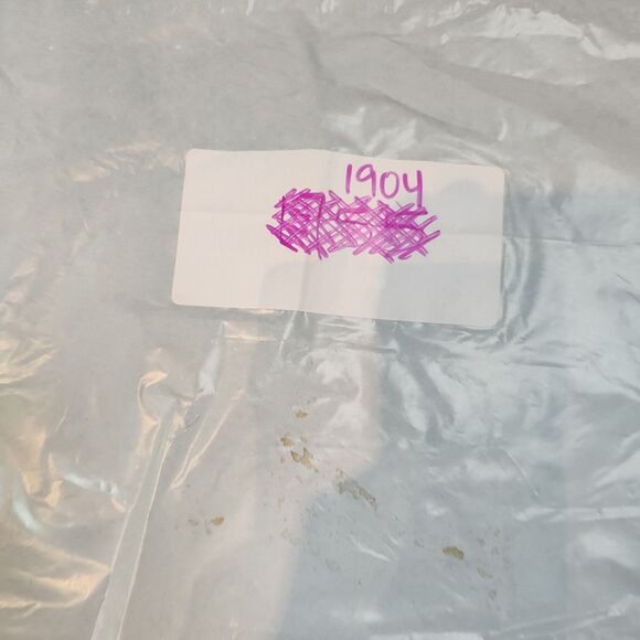 Calvin Klein Jeans Capri Jeans Women's Size 14 Blue Slight Distressing - Picture 13 of 13